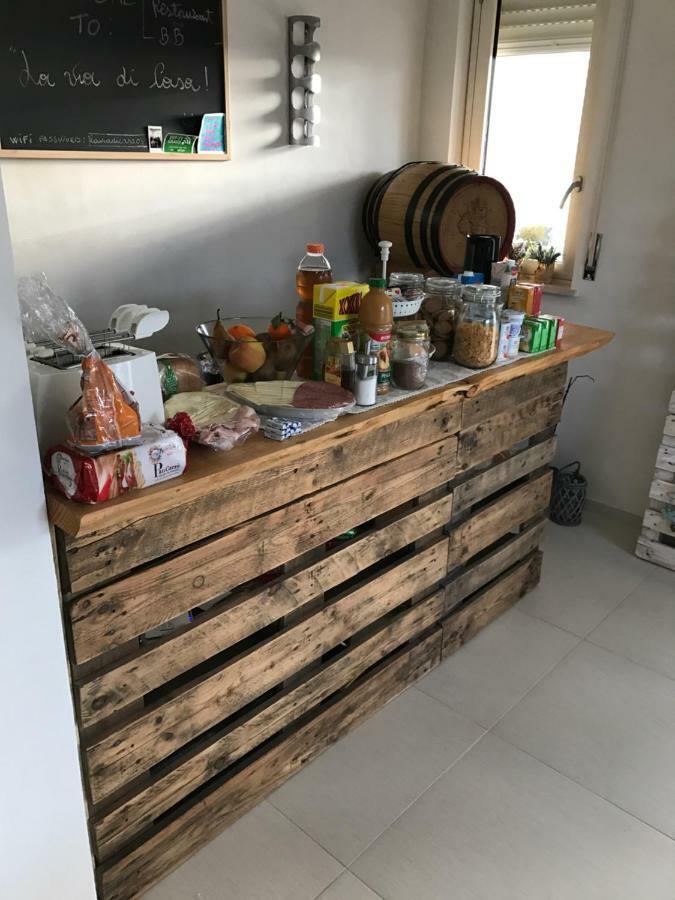 B&B La Via Di Casa San Leone Bagian luar foto